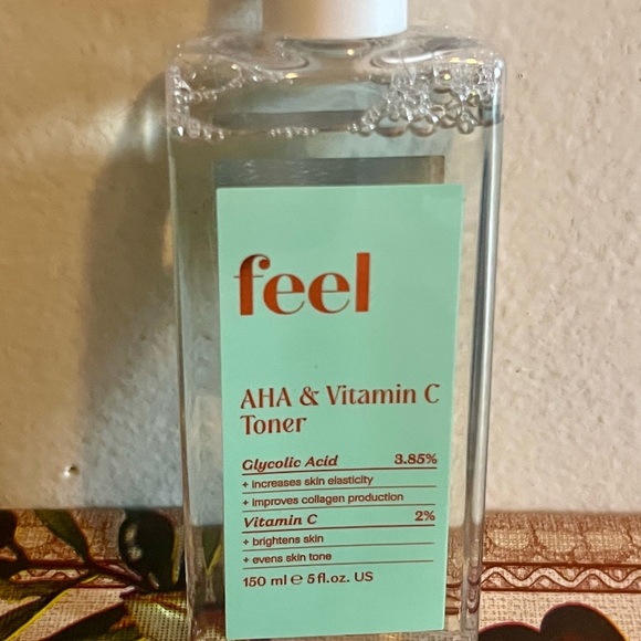 AHA & Vitamin C Toner - Mint Green - Picture 2 of 6